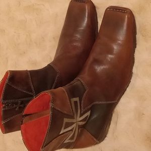 VINTAGE MARK NASON BOOTS (Best Offer!)